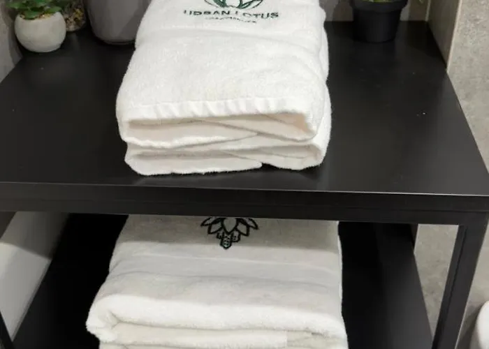 Urban Lotus , Self Check-in *