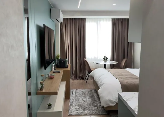Urban Lotus , Self Check-in Appartement Tirana