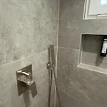 Apartment Urban Lotus , Self Check-in