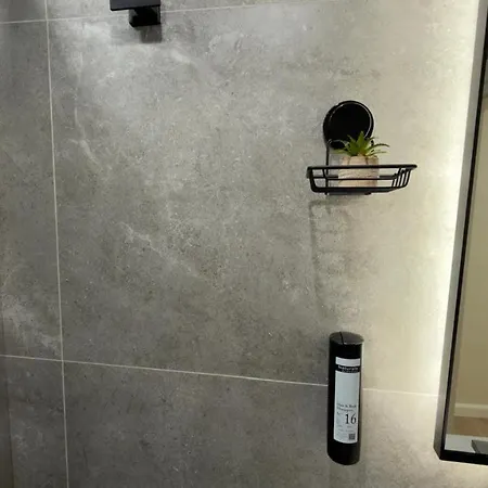 Urban Lotus , Self Check-in *